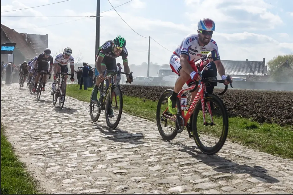 Carrera Ciclismo Paris-Roubaix